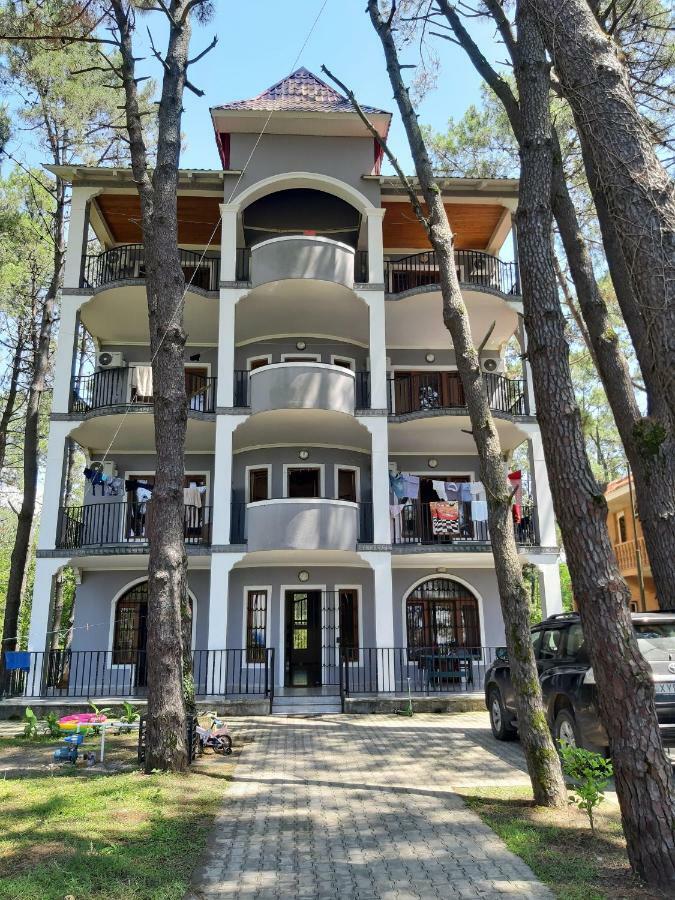 Hotel Niko Шекветили Екстериор снимка